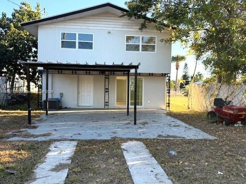 A home in Sebring