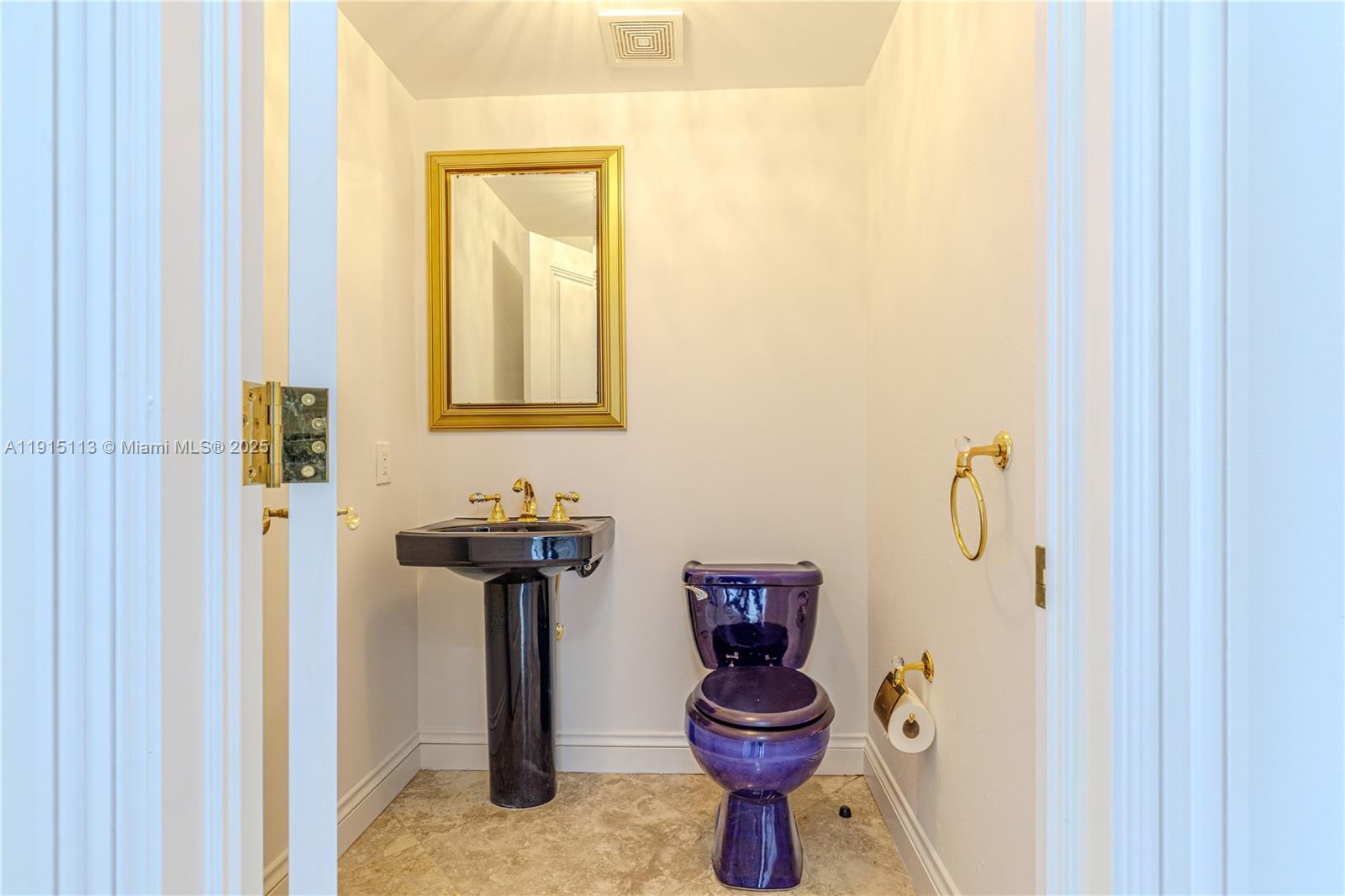 RENAISSANCE ON THE OCEAN - Residential