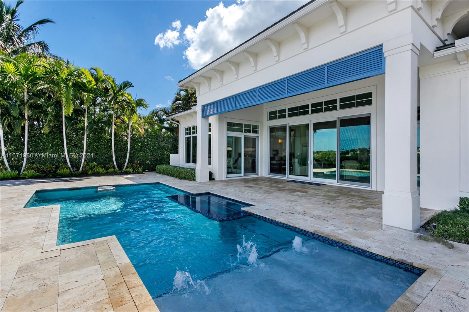 ADMIRALS COVE - Residential Lease