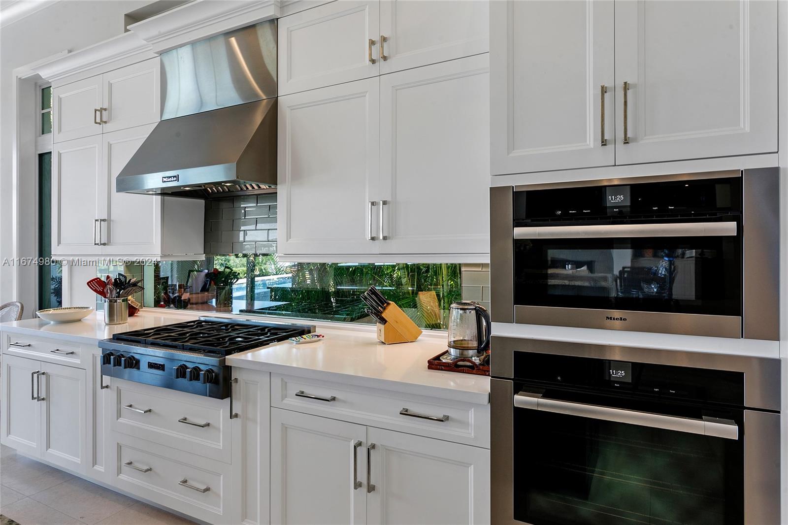 ADMIRALS COVE - Residential Lease