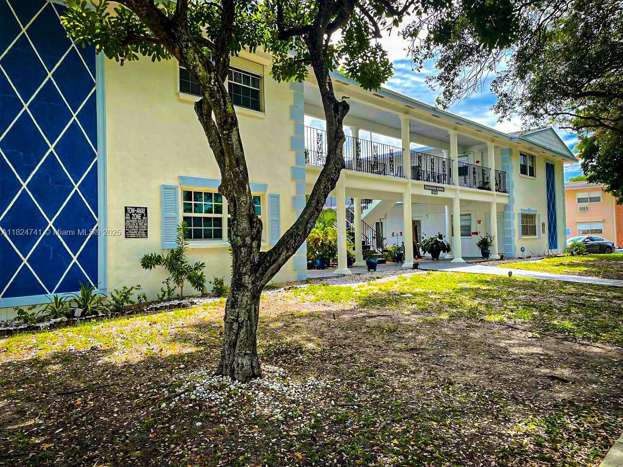 JACKSON ARMS APT CONDO - Residential