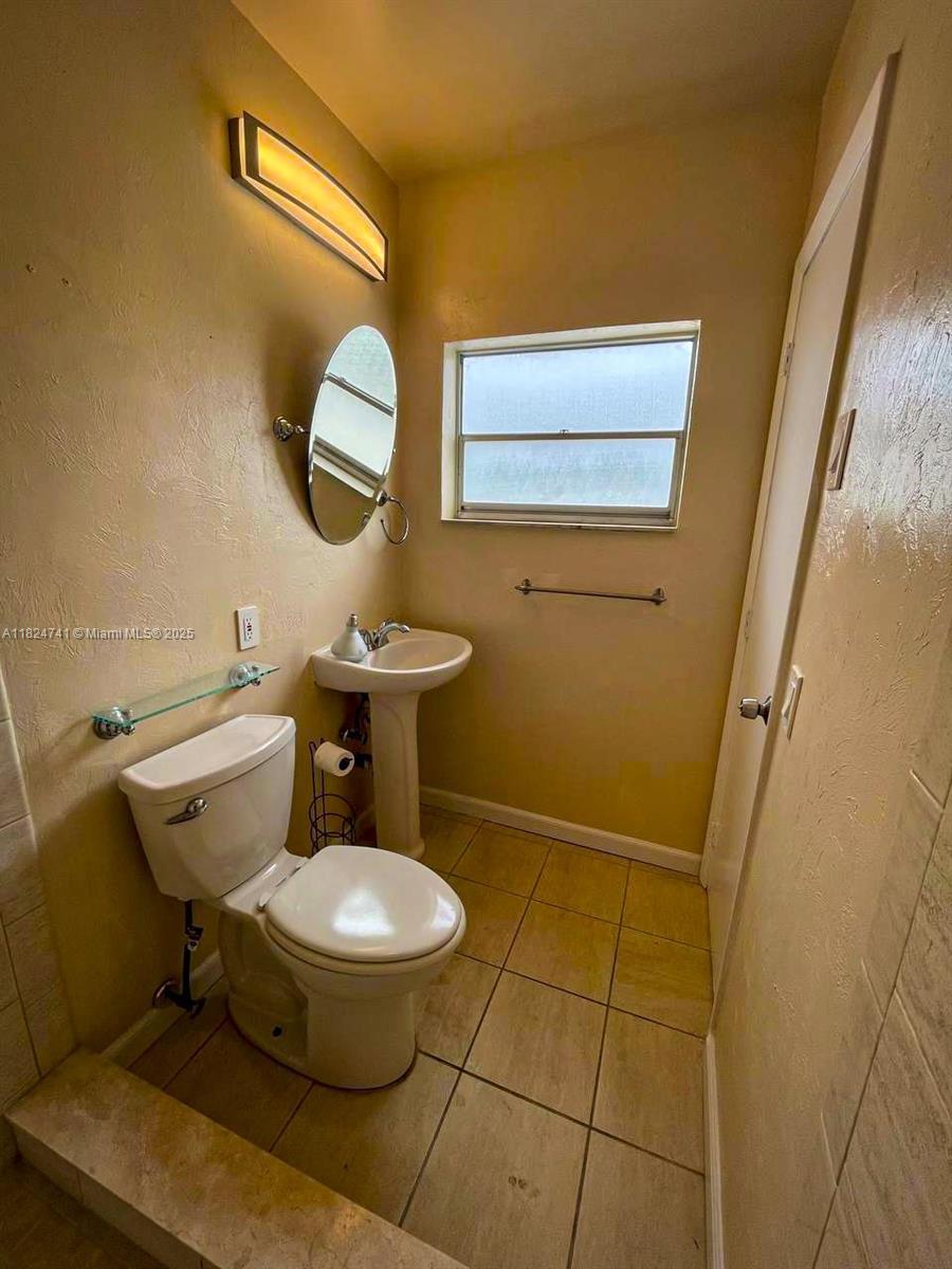 JACKSON ARMS APT CONDO - Residential