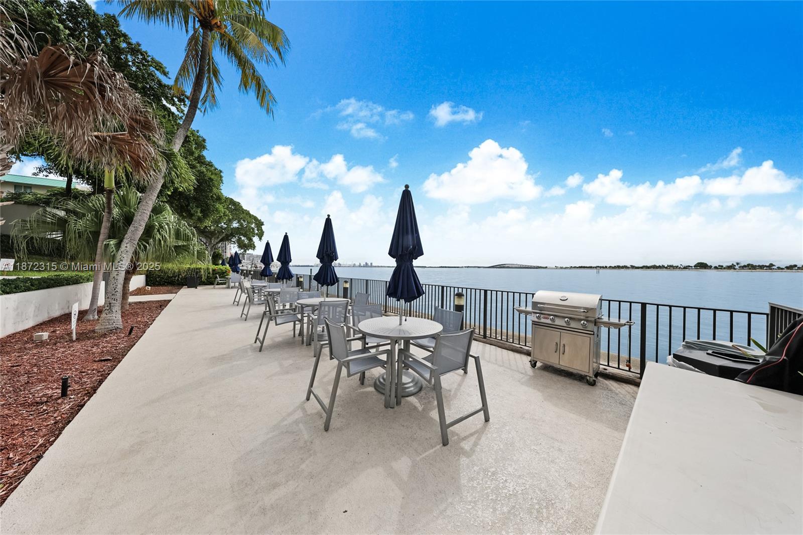 BRICKELL BAY CLUB CONDO - Residential