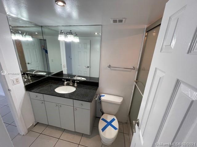 SAILBOAT CAY CONDO - Residential Lease