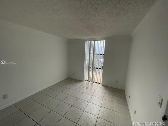 SAILBOAT CAY CONDO - Residential Lease