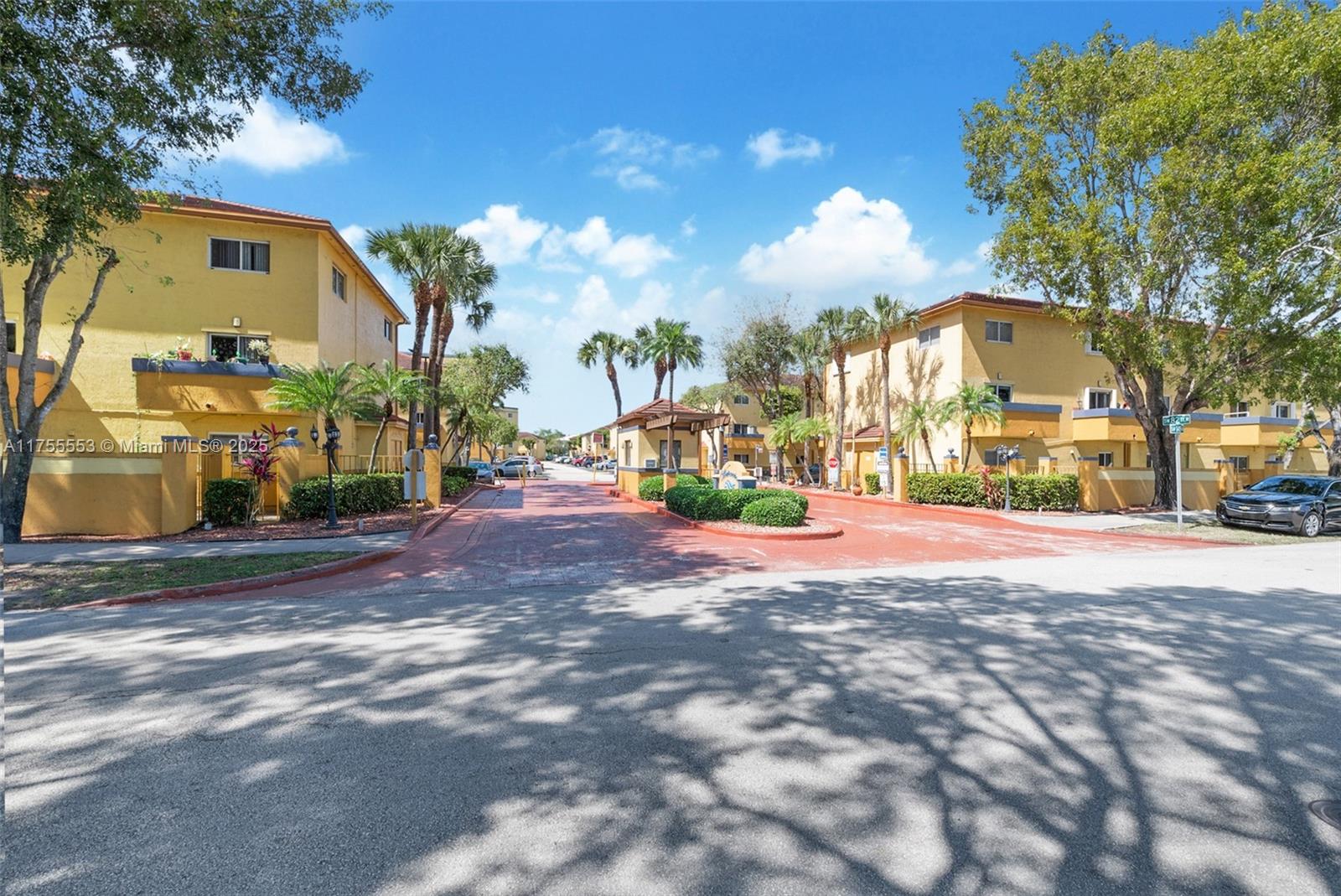 8260 Sw 149th Ct 9-208, Miami, Broward County, Florida - 2 Bedrooms  
3 Bathrooms - 