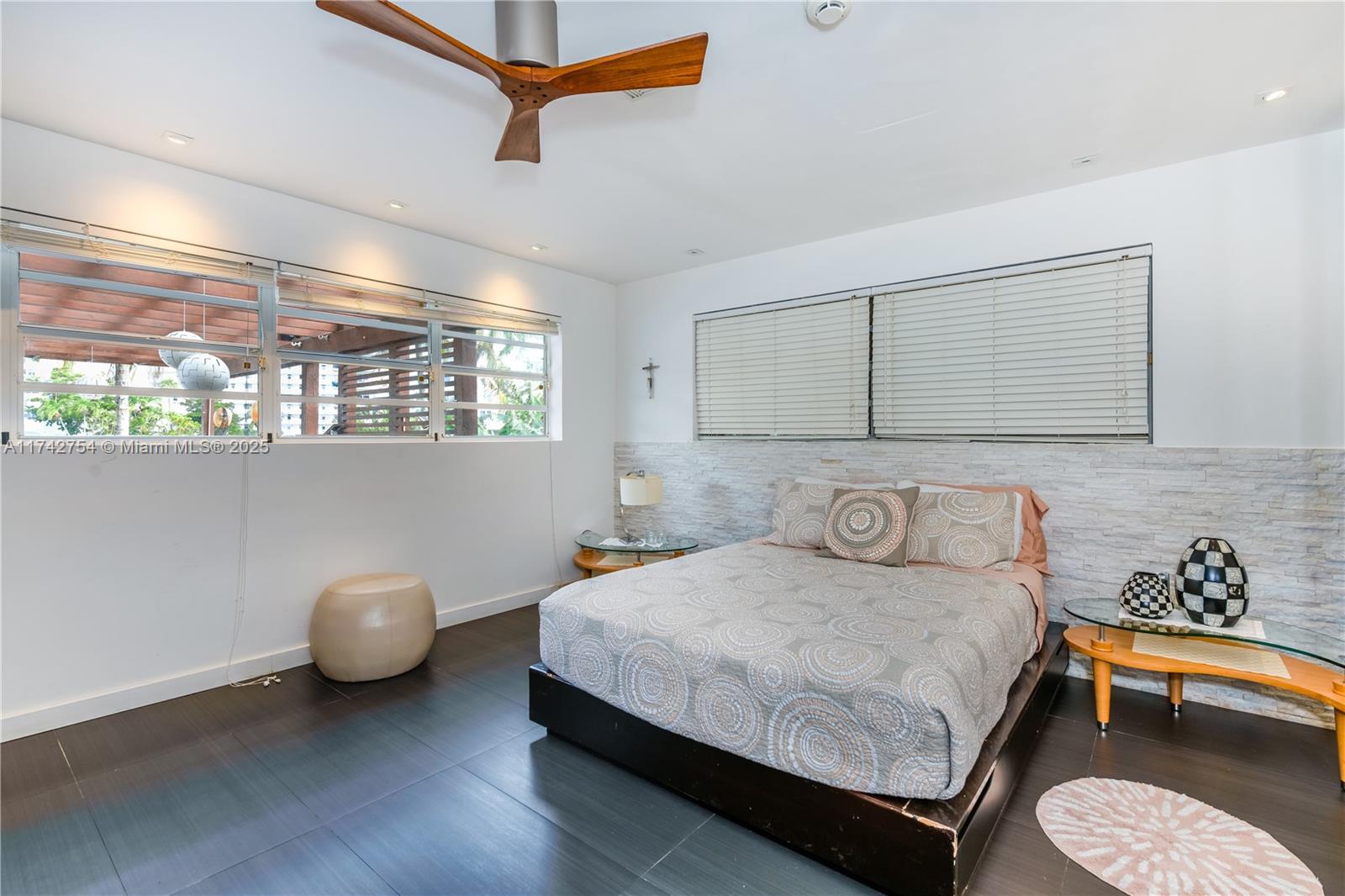 GOLDEN ISLES SEC - Residential