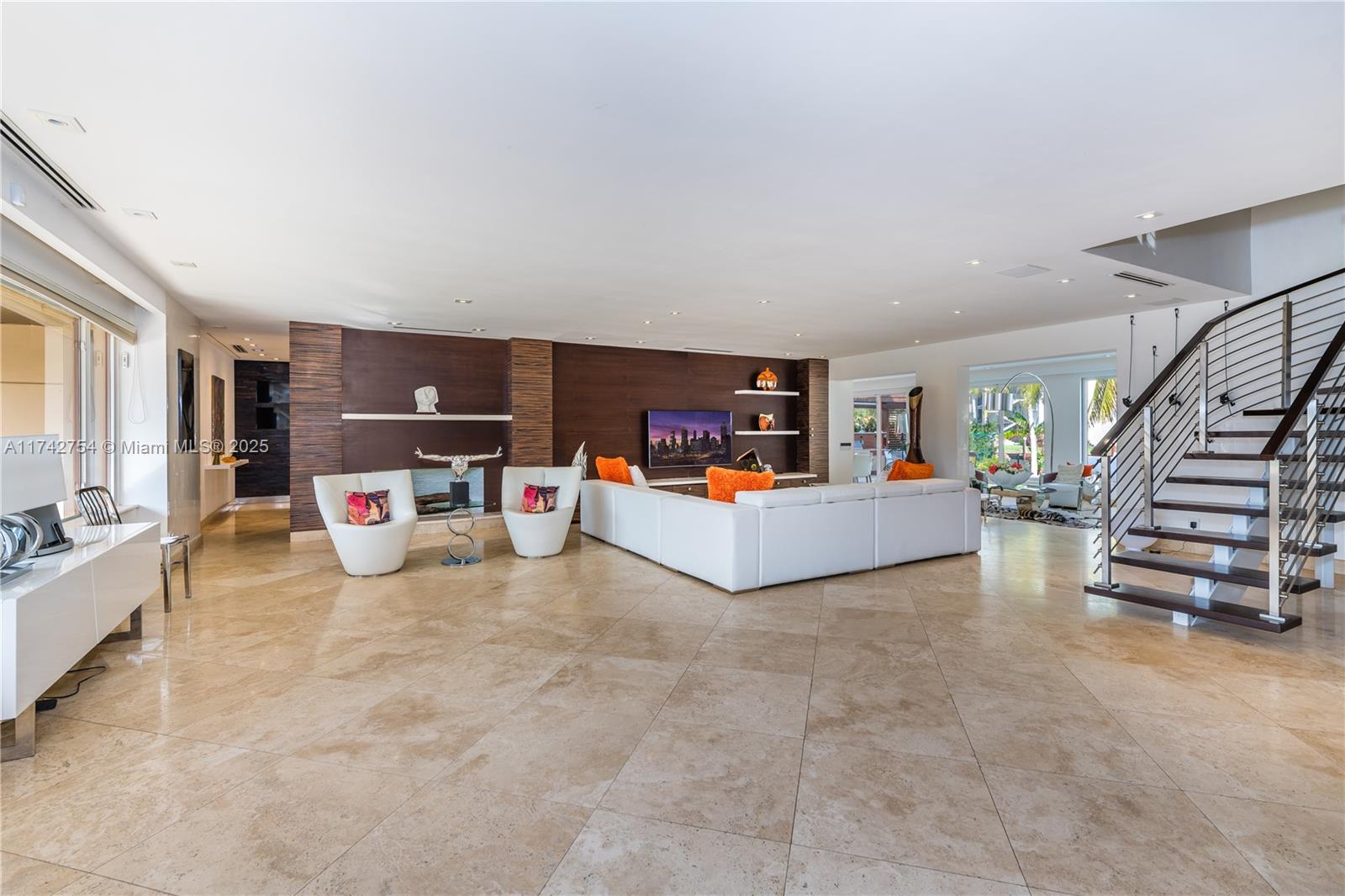 GOLDEN ISLES SEC - Residential