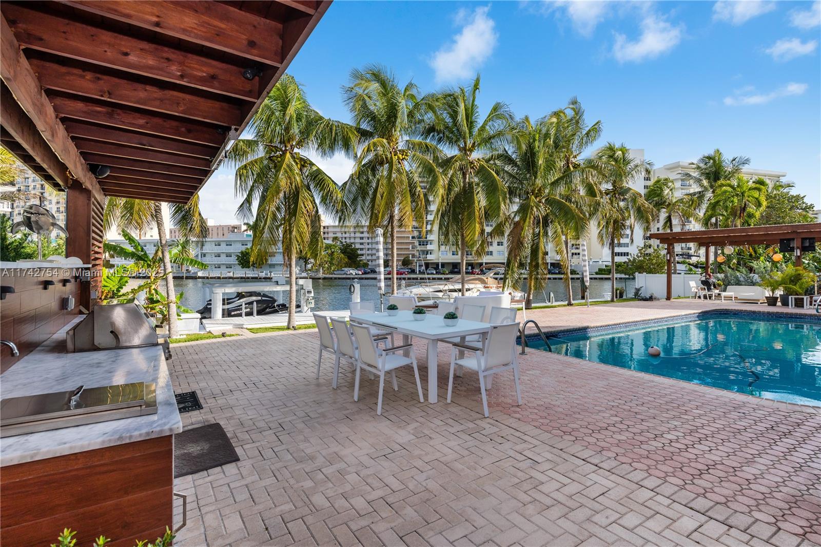 GOLDEN ISLES SEC - Residential