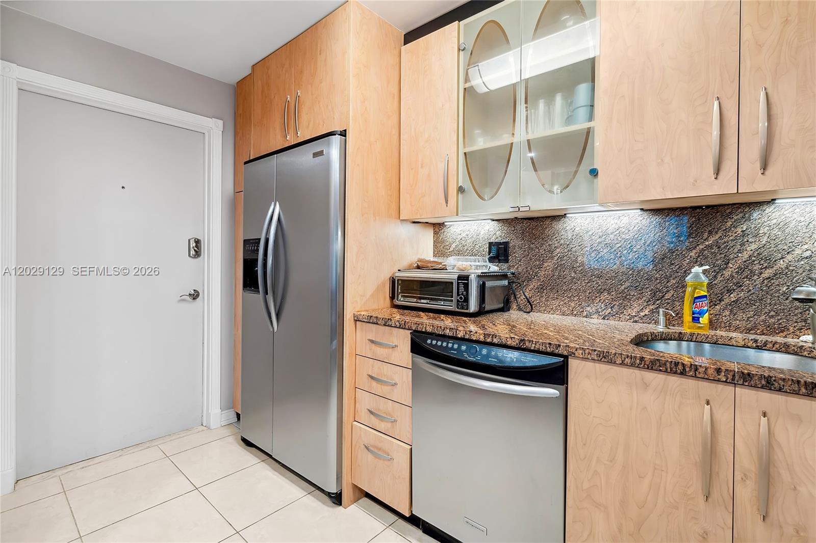 1400 S Ocean Dr 802