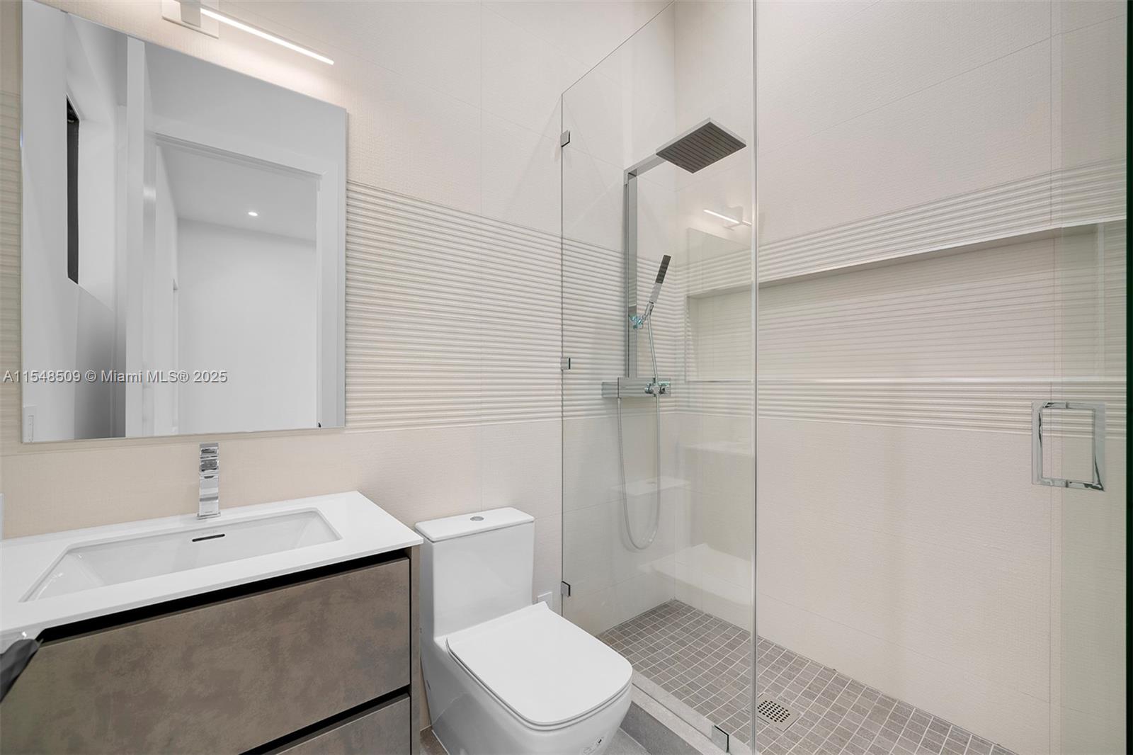 ANDREWS & BIGMAN SUB - Residential