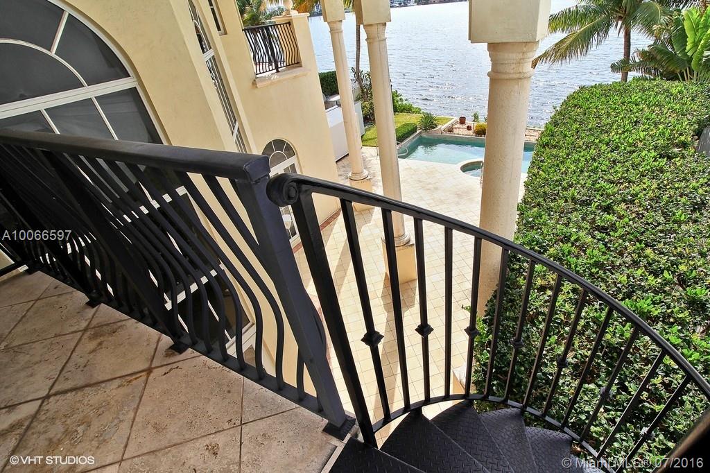 Island Estates - Residential