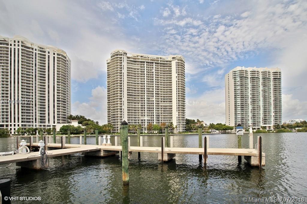 Island Estates - Residential