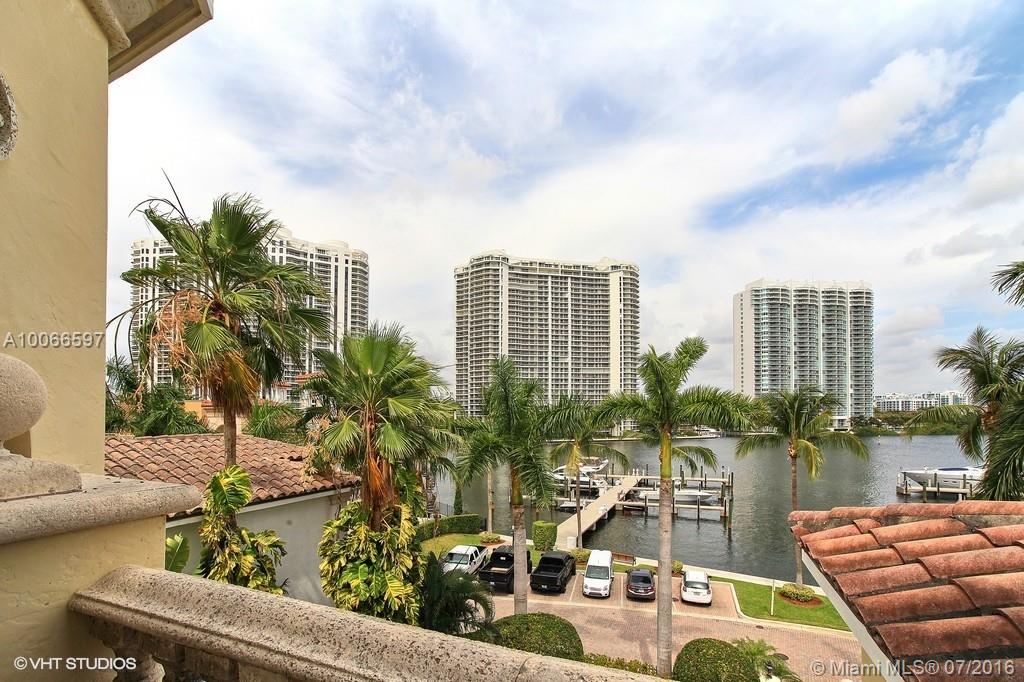 Island Estates - Residential