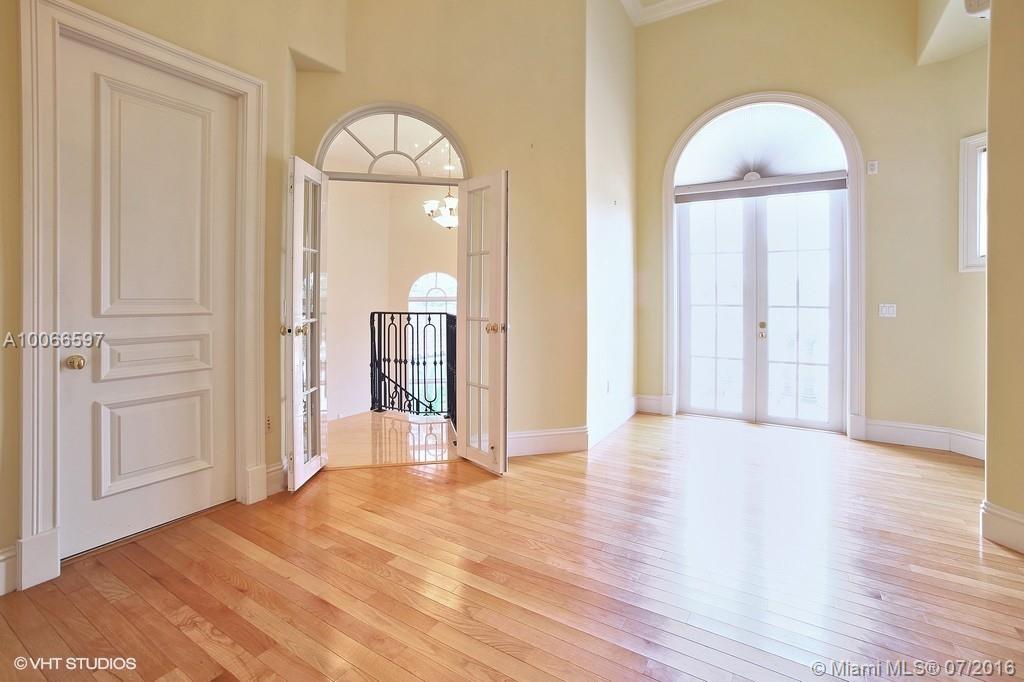 Island Estates - Residential