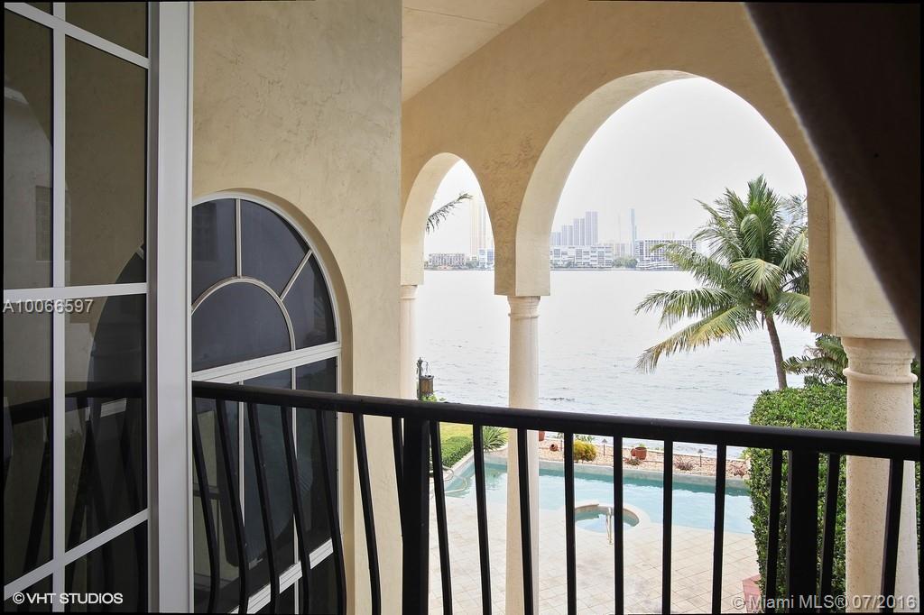 Island Estates - Residential