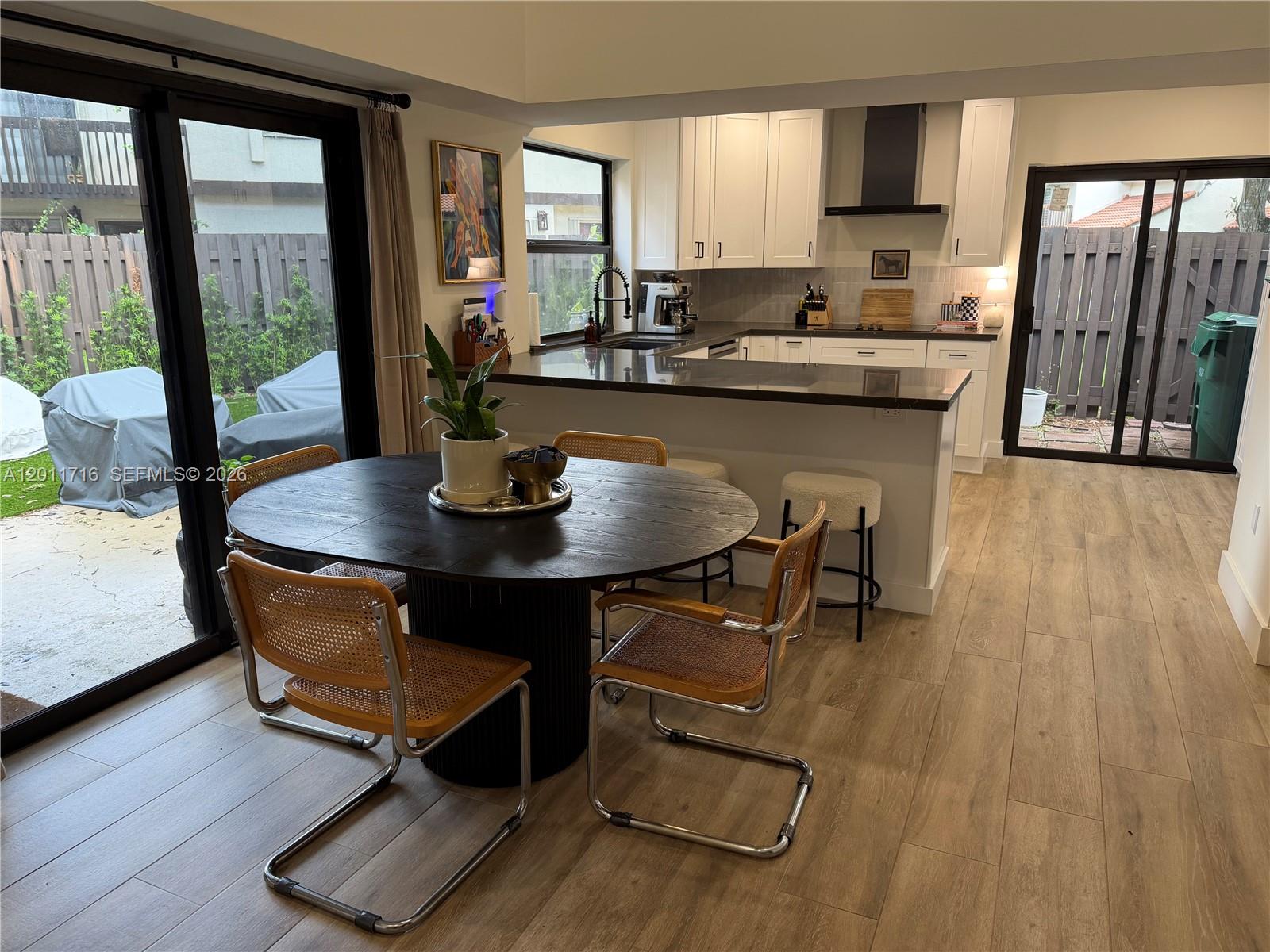 CROSSINGS VILG HOMES COND - Residential