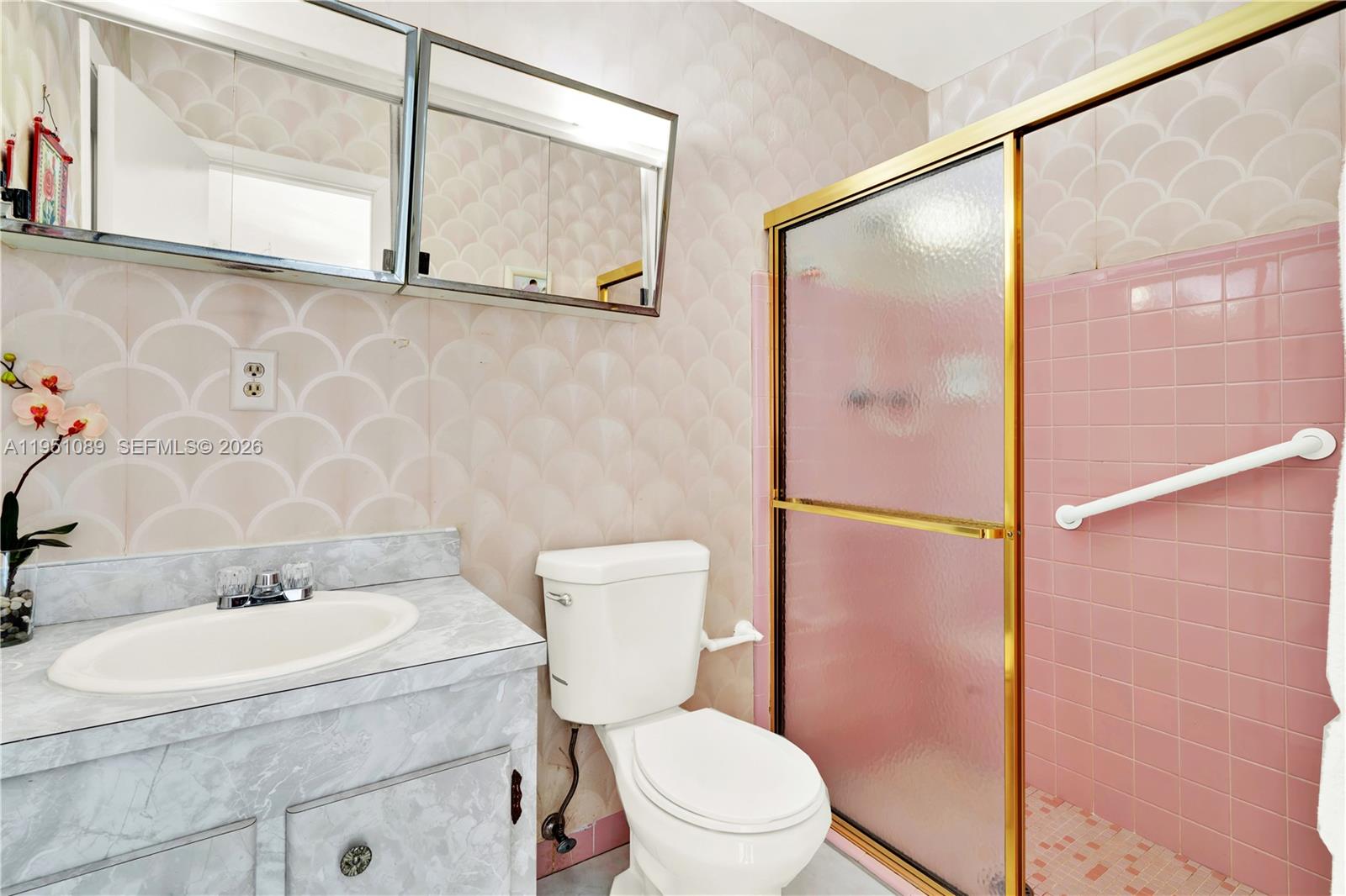 GREEN HILLS SEC 1 - Residential