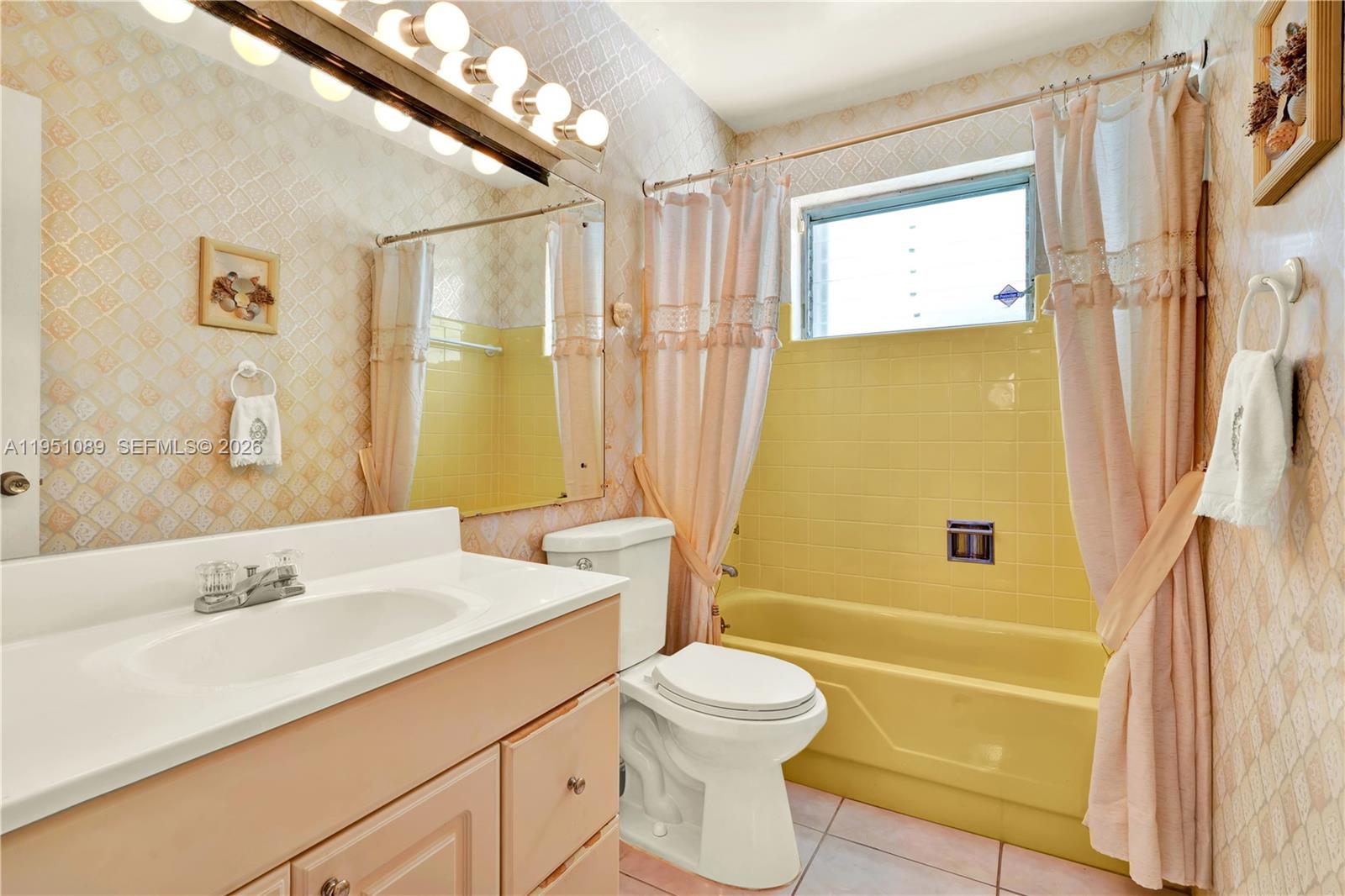 GREEN HILLS SEC 1 - Residential