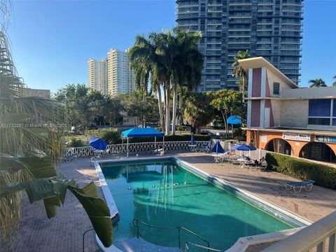 26 Diplomat Pkwy 2332 Hallandale Beach FL 33009