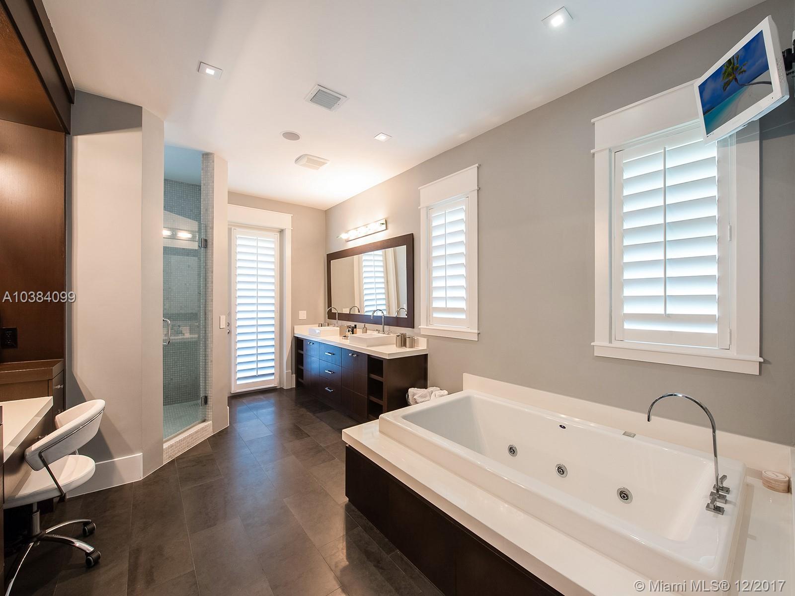 WOODRIDGE SUB - Residential