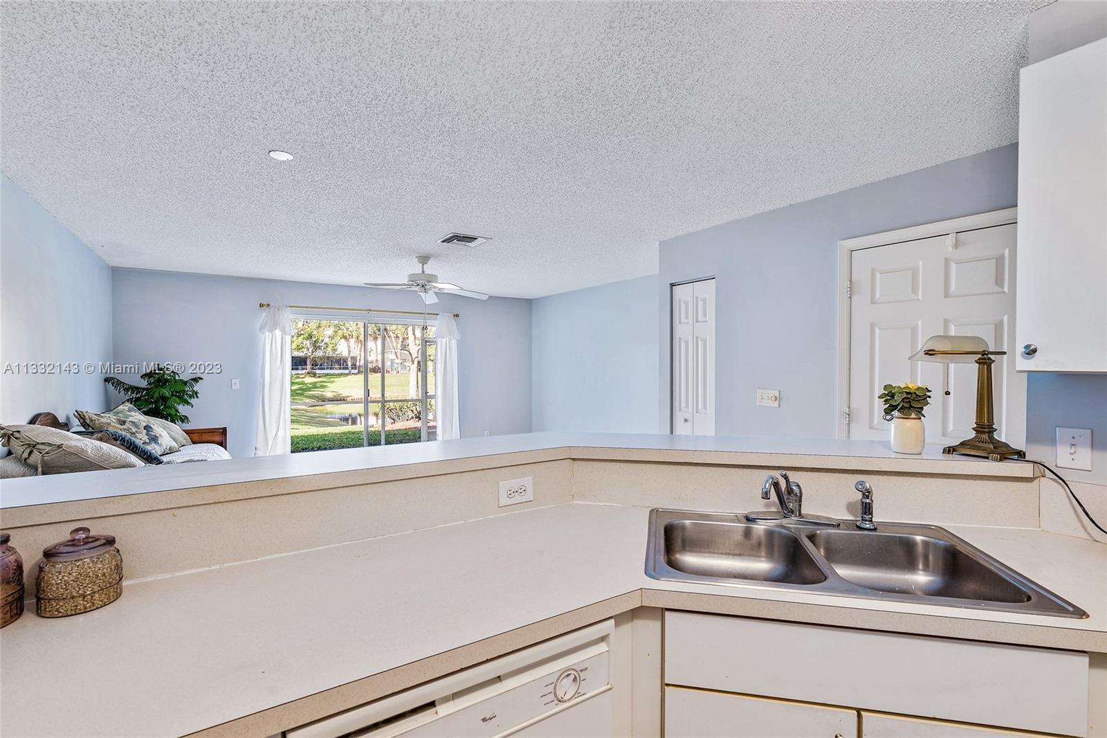 Photo 6 of 33 of 232 Timberwalk Trl townhome