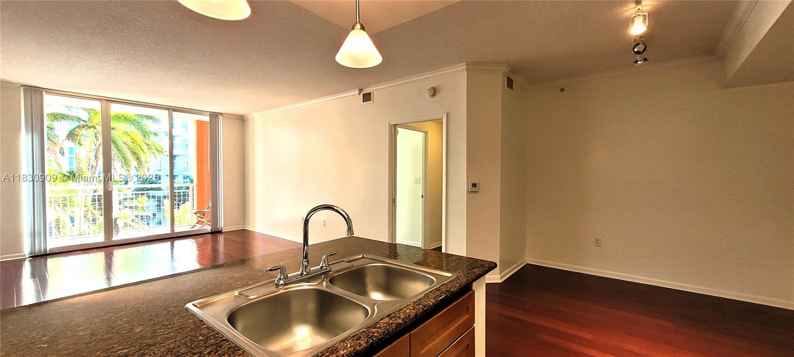 CITE CONDO - Residential