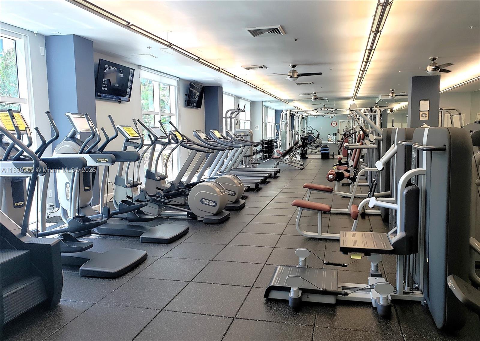 CITE CONDO - Residential