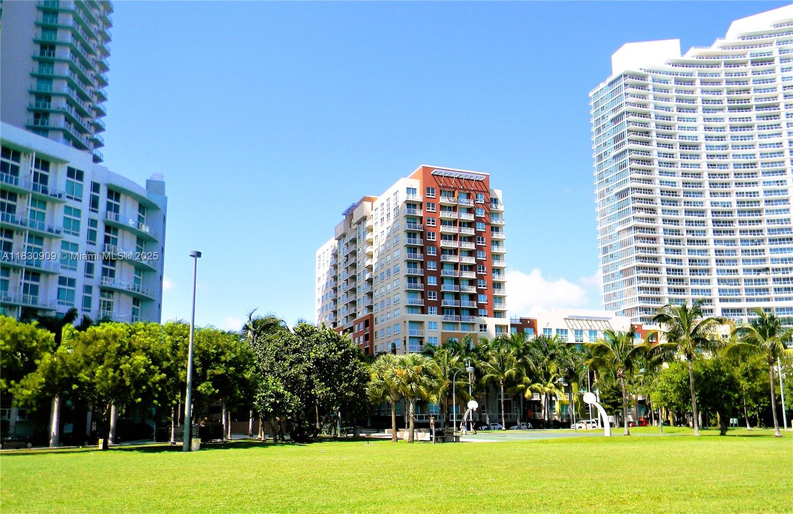 2000 N Bayshore Dr 509