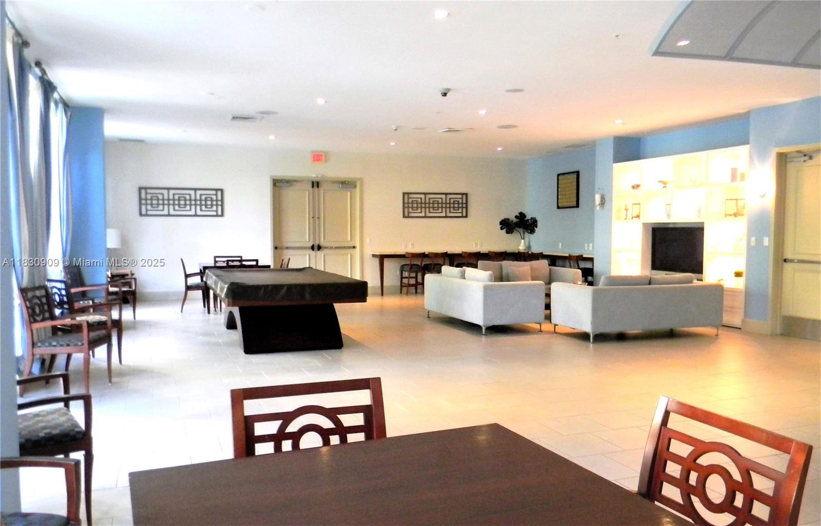 CITE CONDO - Residential