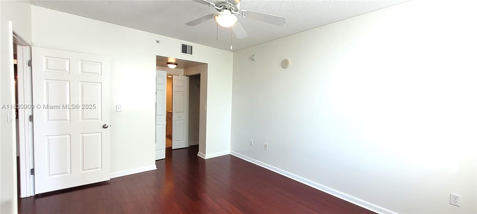 CITE CONDO - Residential