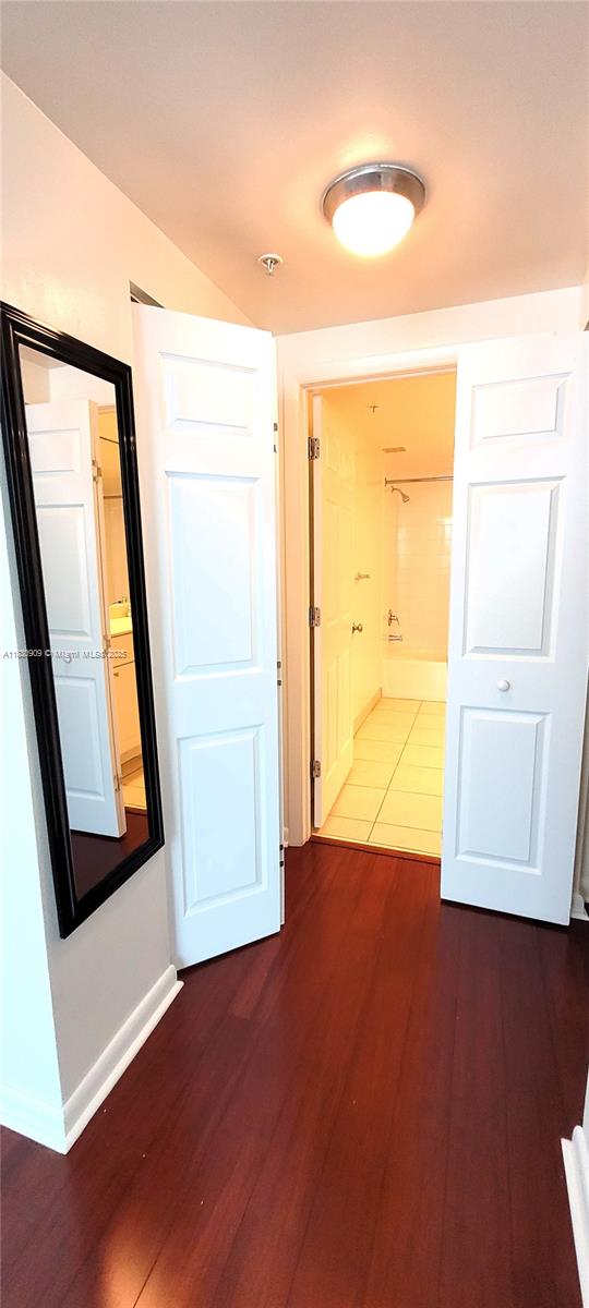 CITE CONDO - Residential