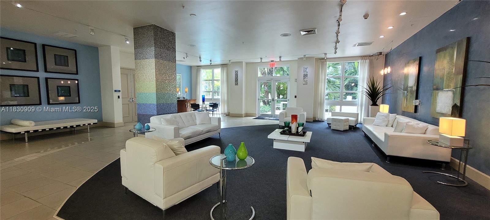 CITE CONDO - Residential