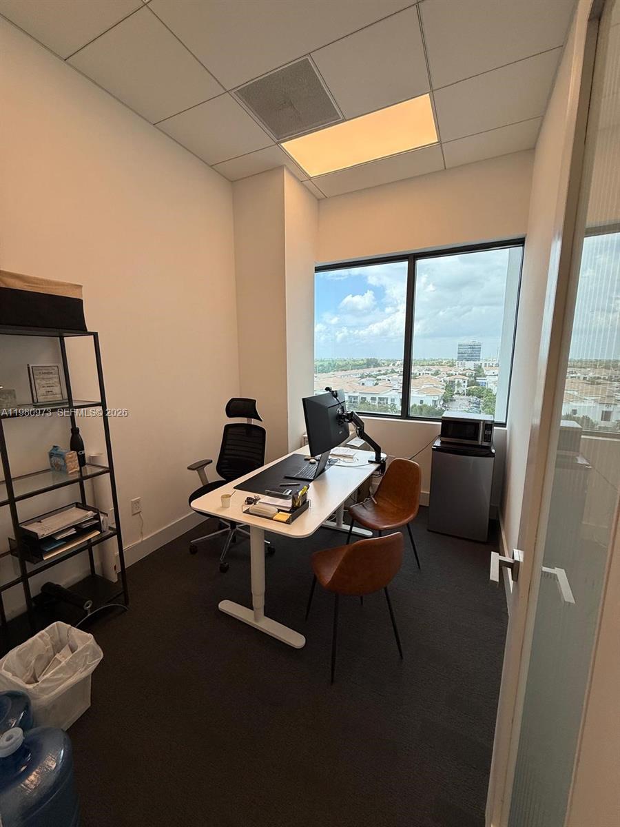 19790 W Dixie Hwy 611