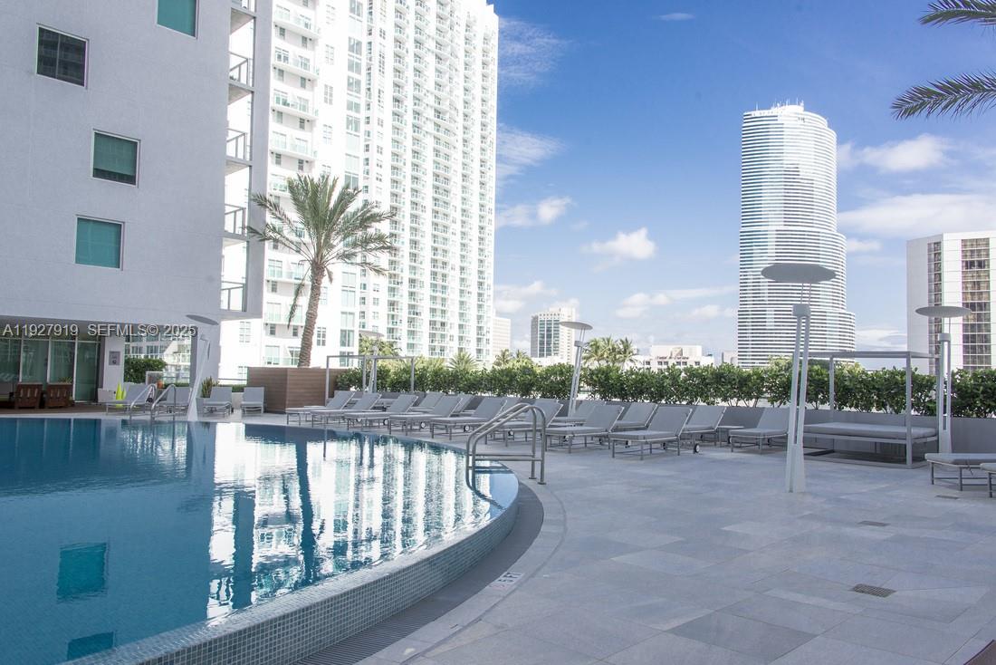 500 BRICKELL WEST CONDO - Residential Lease