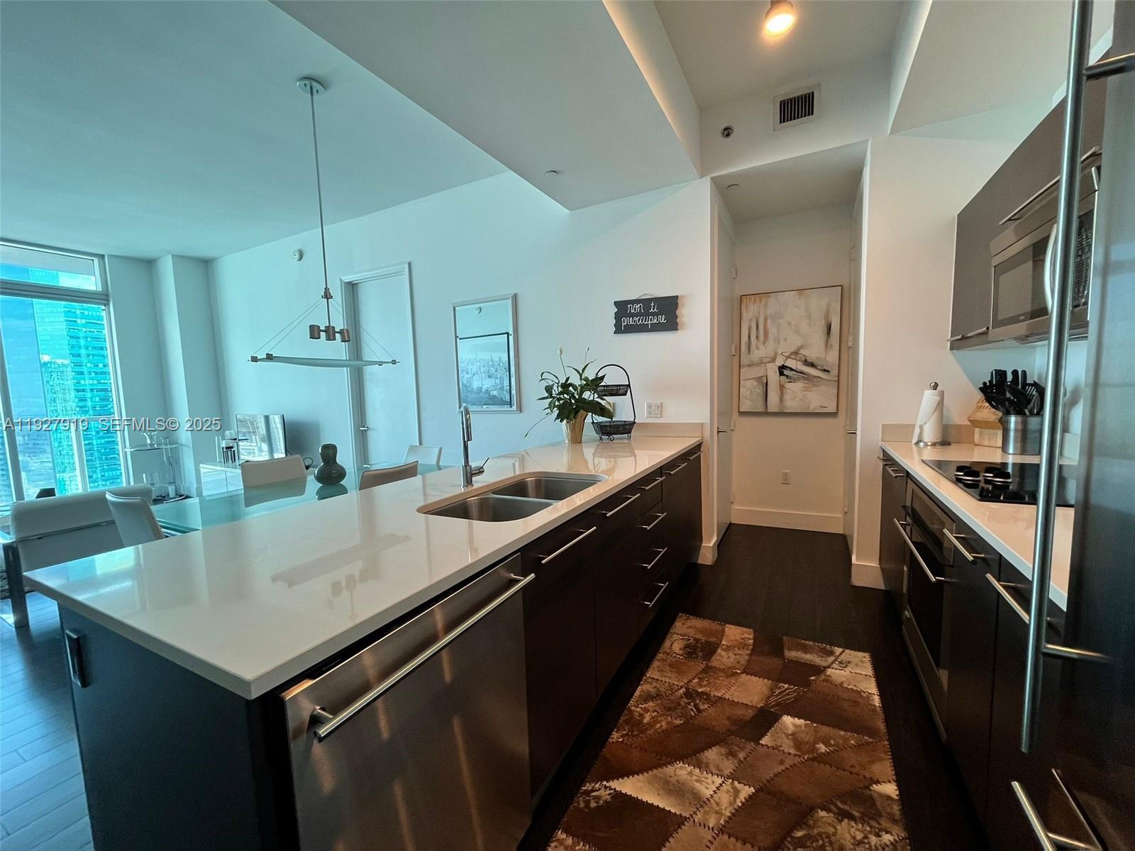 500 BRICKELL WEST CONDO - Residential Lease