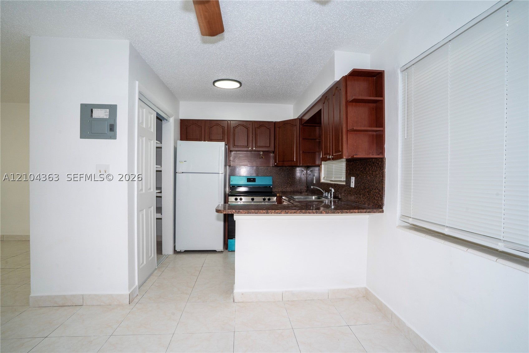 5270 SW 90th Way