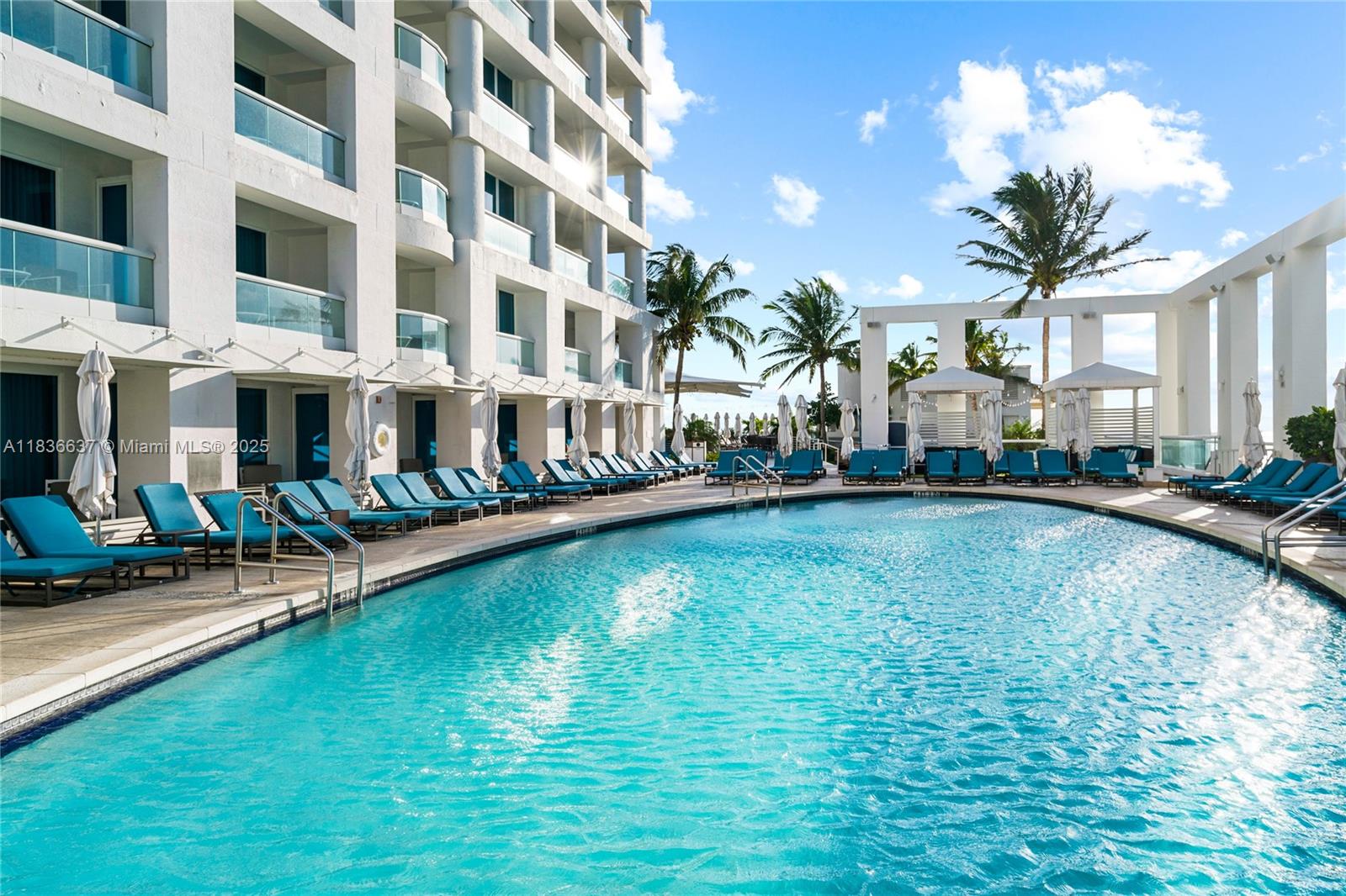 551 FLB CONDOMINIUM RESID - Residential