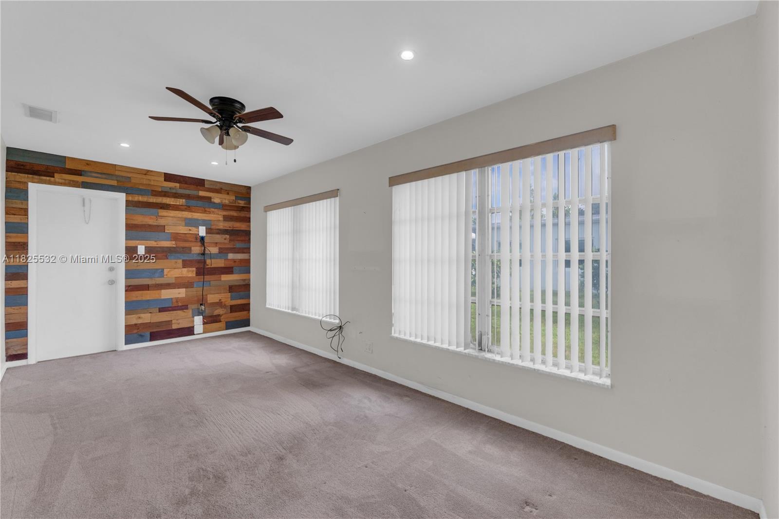 PARADISE GARDENS SEC 3 - Residential