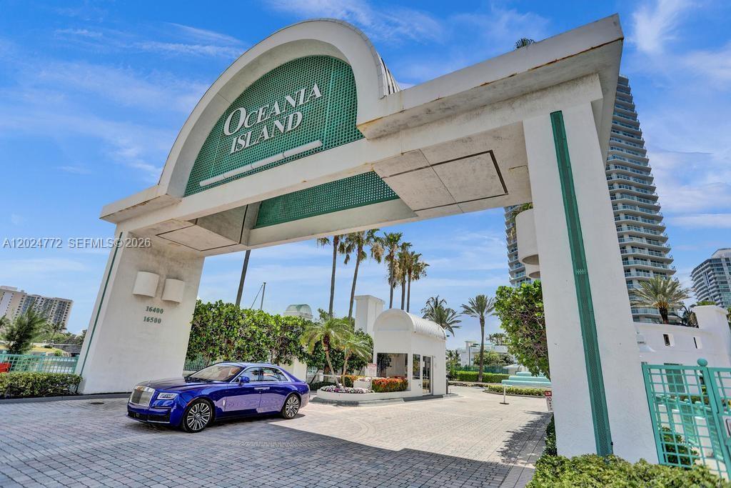 OCEANIA V CONDO - Residential