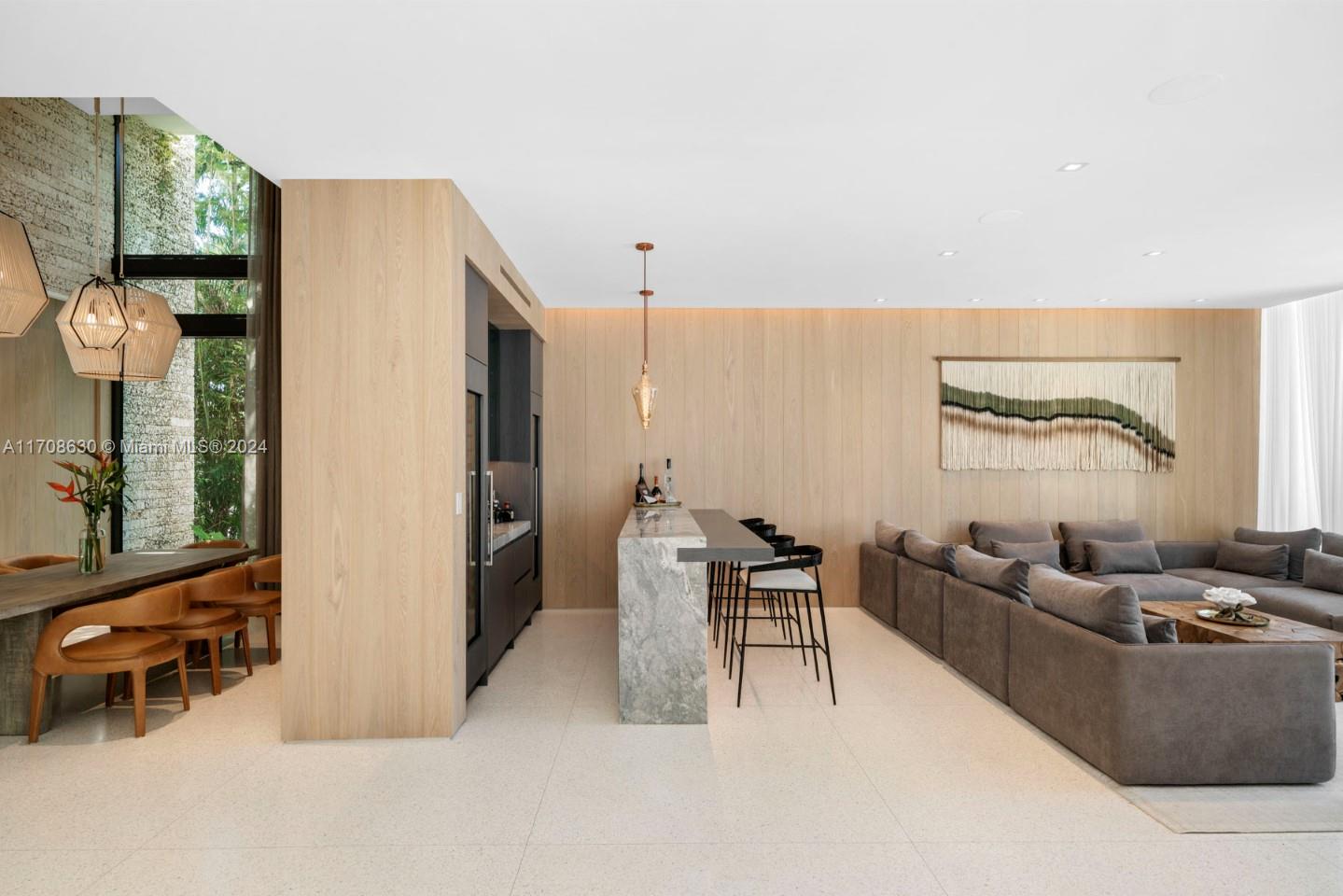 SUNSET ISLANDS-ISLAND N3 - Residential