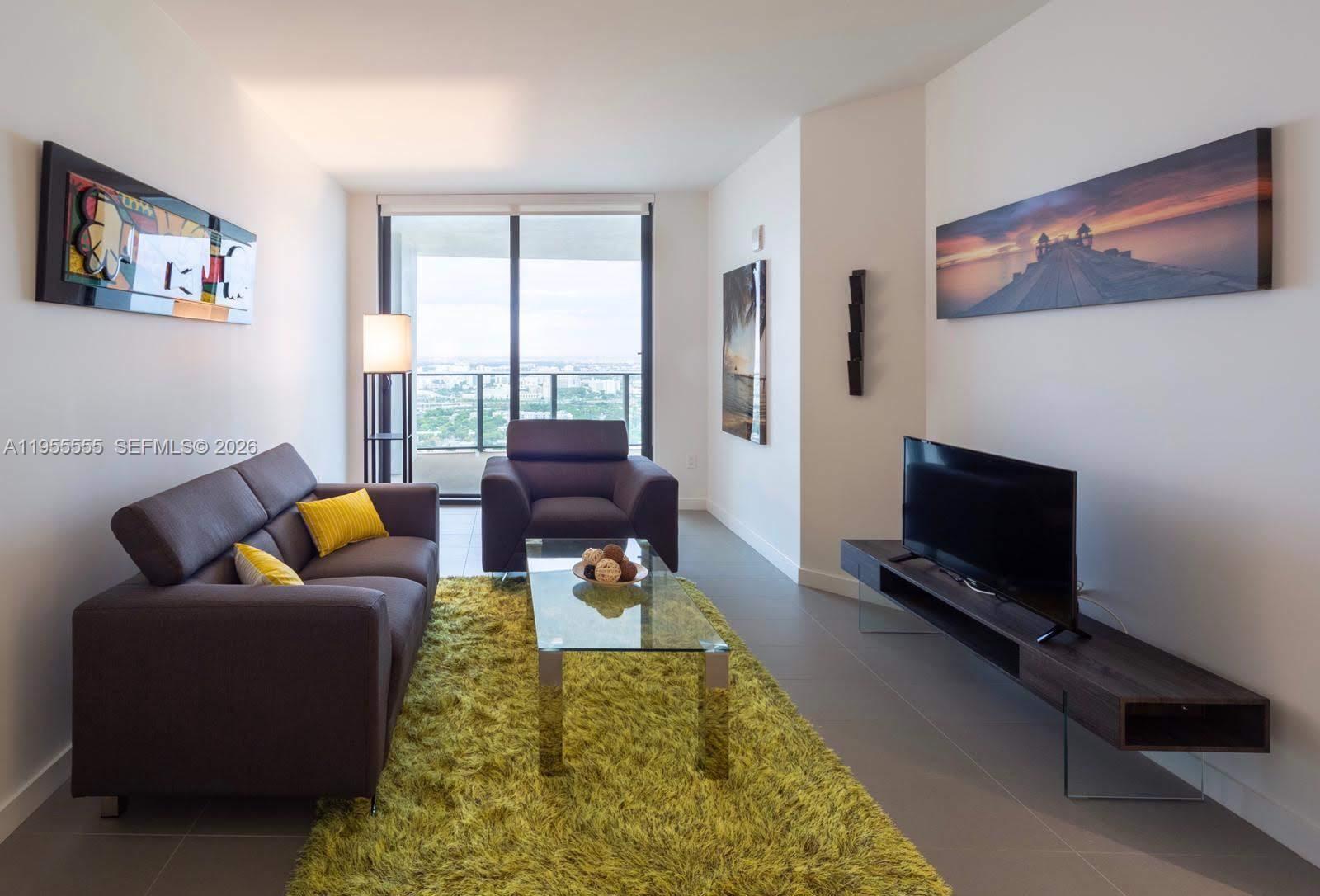 1600 NE 1st Ave 3215