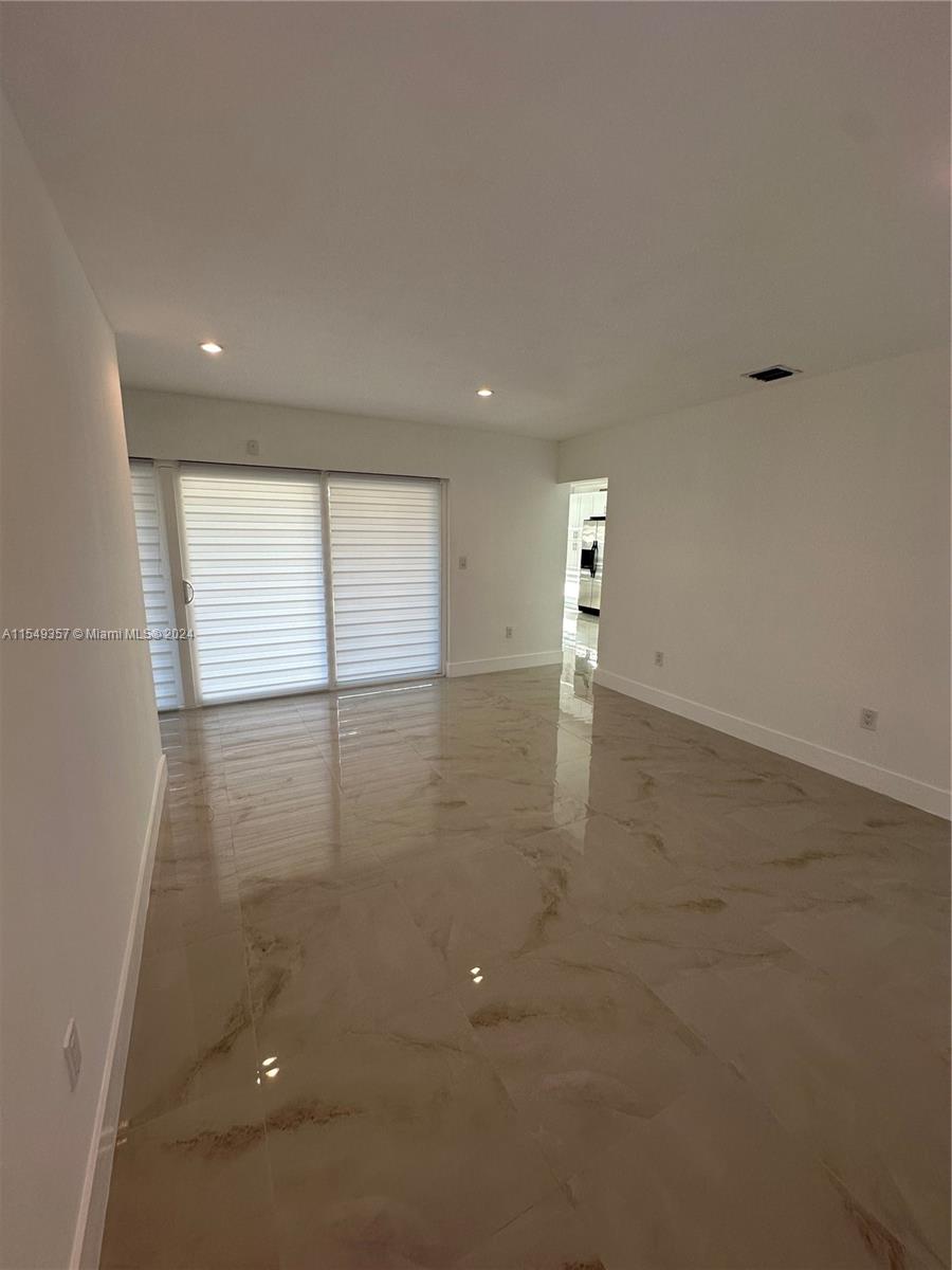 CORAVO AMD - Residential Lease