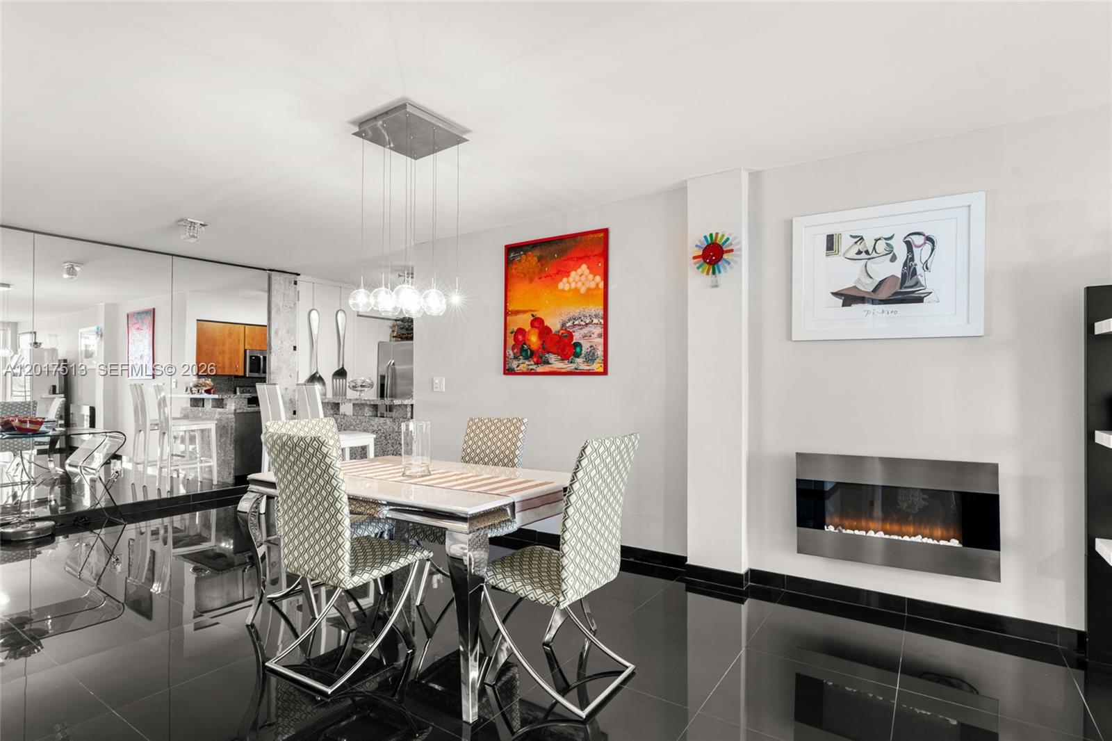 PALM BAY CONDOMINIUM - Residential