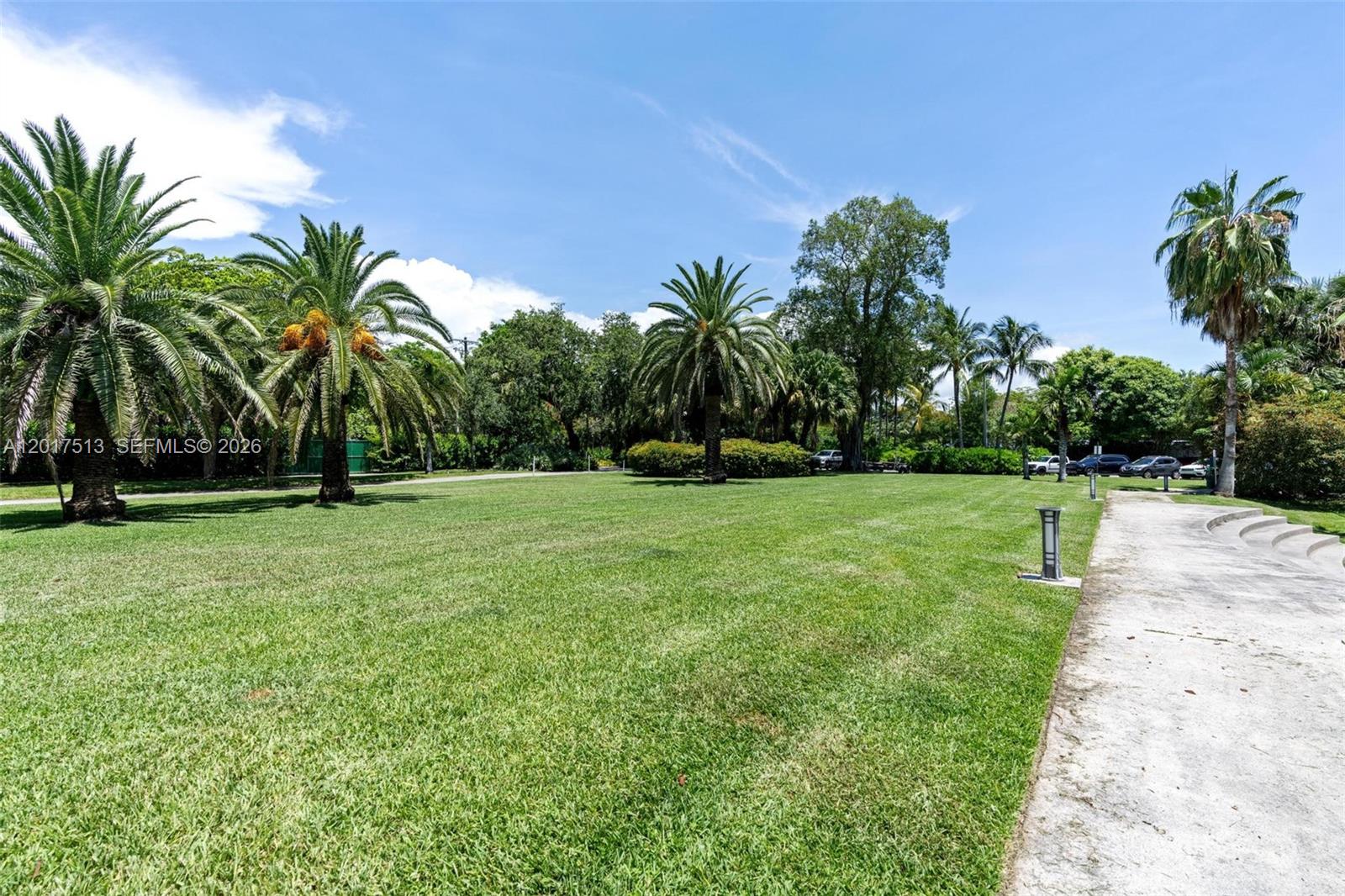 PALM BAY CONDOMINIUM - Residential