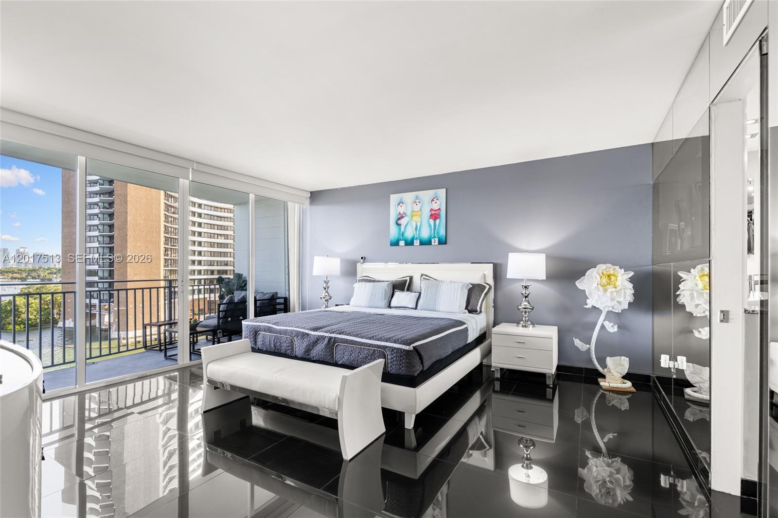 PALM BAY CONDOMINIUM - Residential
