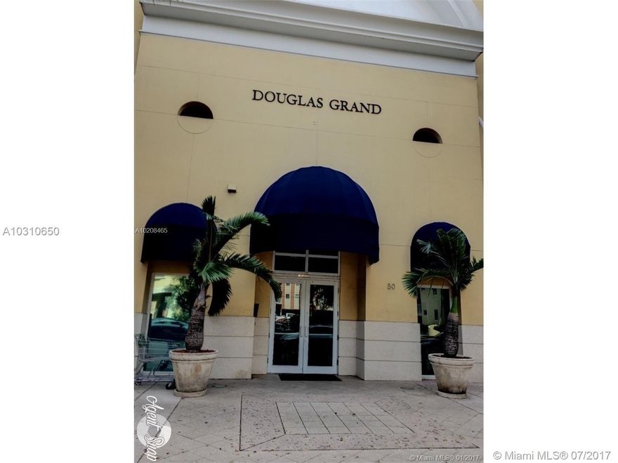 Great Opportunity to own this amazing Apartment at Douglas Grand. Perfect For A Bachelor Executive, Young Couple or Young Grad Student. Wood laminate floors, stackable washer and Dryer Inside Unit Large Bedroom with Walk-in Closet. Make an Offer ASAP!!!! Tenant Occupied.