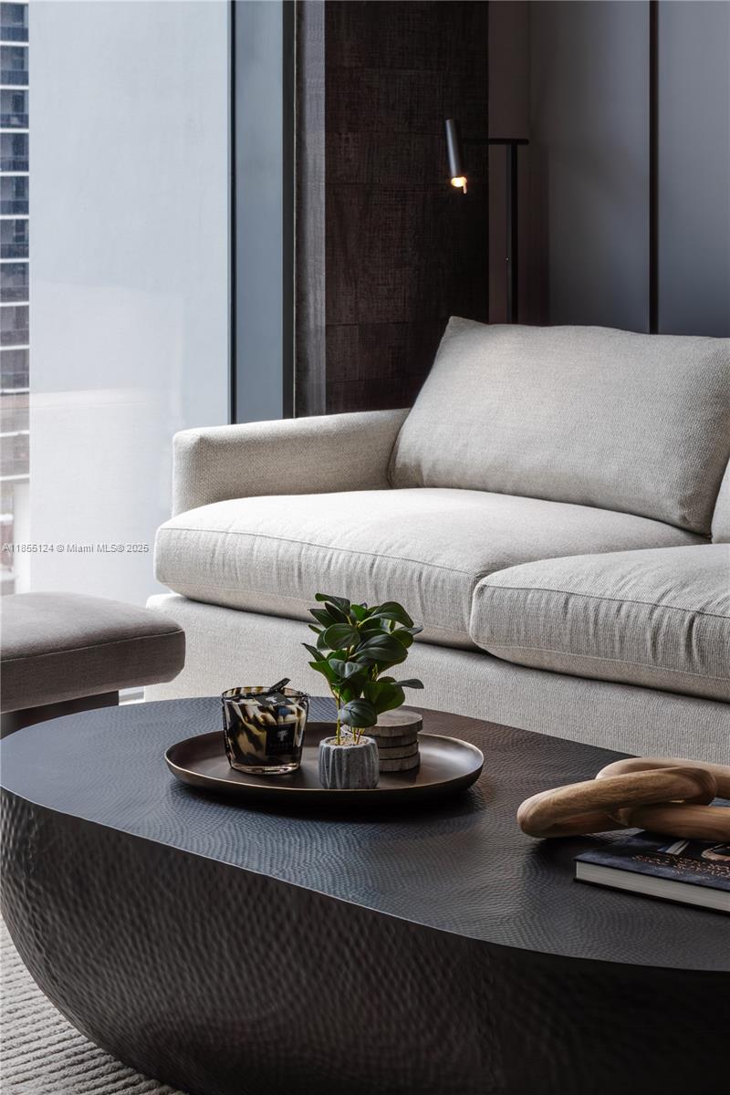 RISE CONDO - Residential Lease