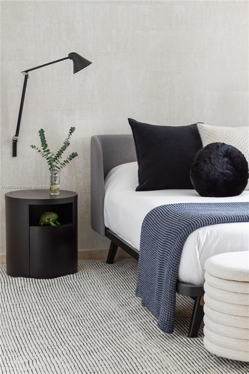 RISE CONDO - Residential Lease