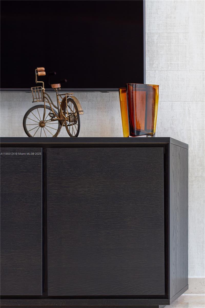 RISE CONDO - Residential Lease